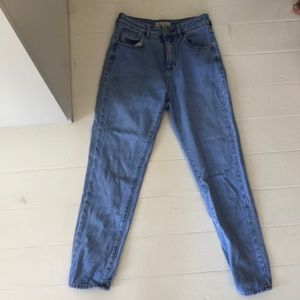 mom jeans